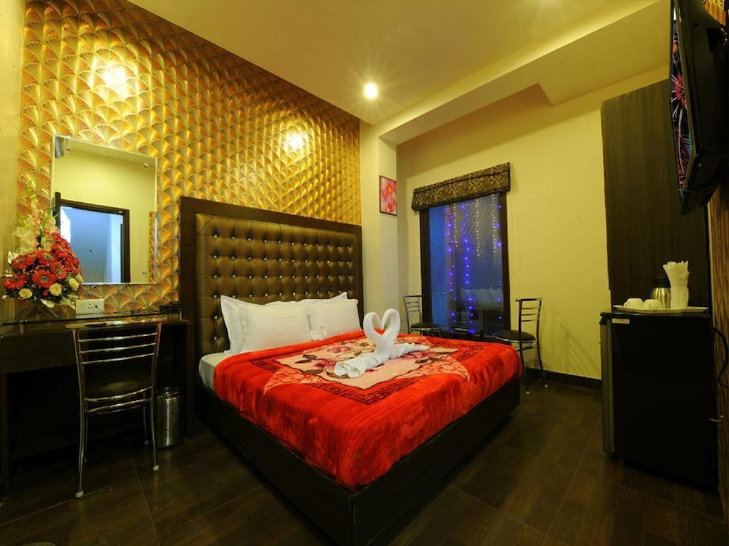 Hotel Pearl Inn & Suites Amritsar Luaran gambar